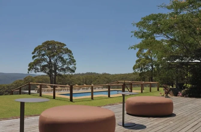 Caoura Cliffs &mdash; the homestead terrace and pool