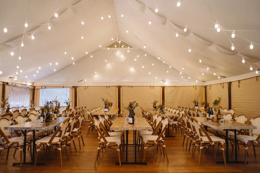 Marquee reception lawn at Turon Gates