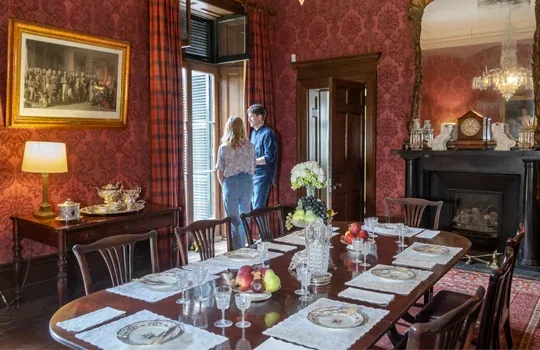 The opulent heritage dining room at Lindesay House
