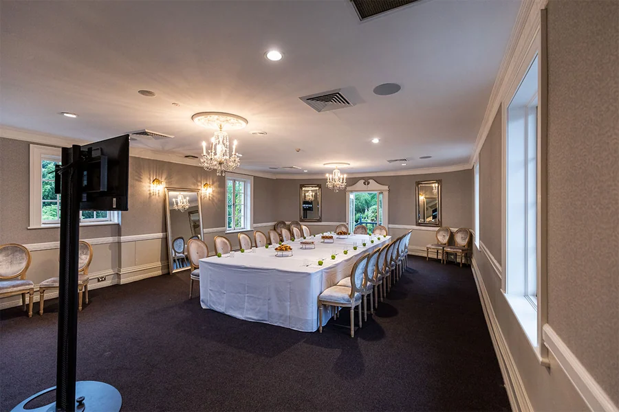 The Elizabeth Suite at Oatlands Estate set for a small gathering