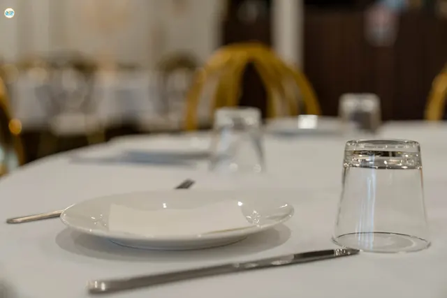Pro Regal Pavilion — a place setting