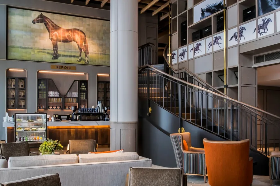 William Inglis Hotel — the lounge bar