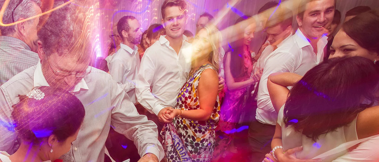 Decibels Entertainment, Brisbane Wedding DJ and MC