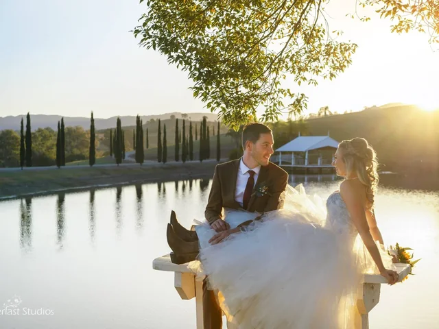 Everlast Studios — wedding photo 14