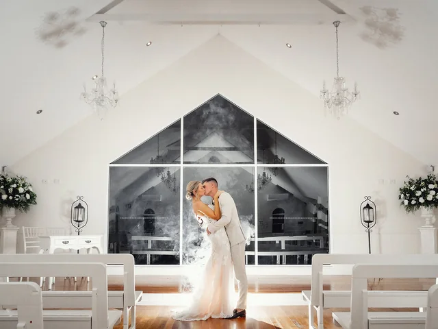 Tom Hall Photography — wedding photo 11