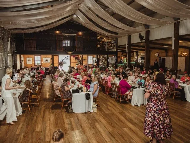 Aberfeldy Barn — wedding gallery photo 9