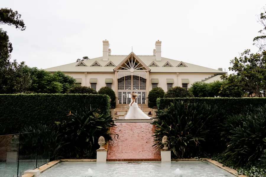 InterContinental Sanctuary Cove Resort — the Great House and reflecting pool