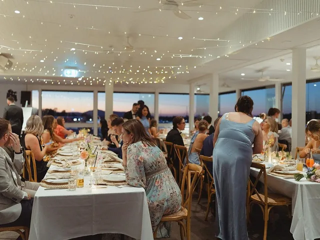 Noosa Boathouse &mdash; wedding gallery photo 9