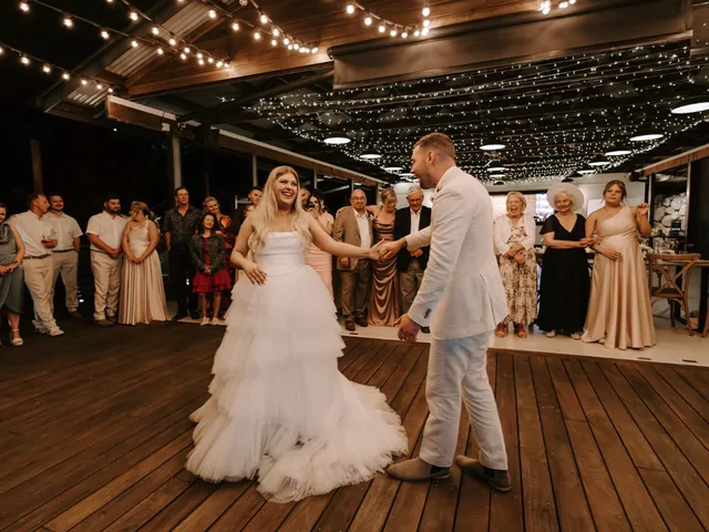Rainforest Gardens — wedding gallery photo 6