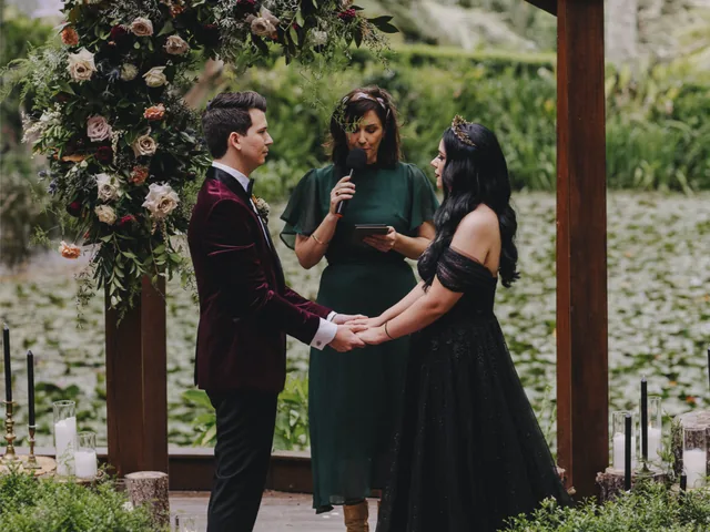 Rainforest Gardens — wedding gallery photo 9