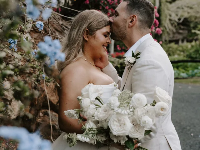 Rainforest Gardens — wedding gallery photo 11