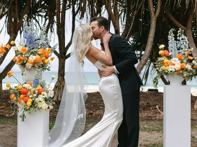 Sails Restaurant Noosa — wedding gallery photo 9