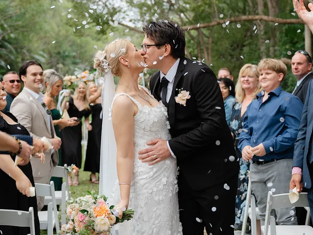 Sol Gardens &mdash; wedding gallery photo 13
