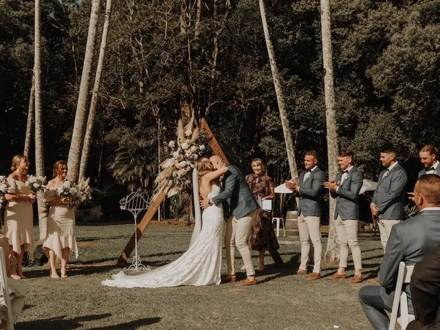 The Acre Boomerang Hills &mdash; wedding gallery photo 14
