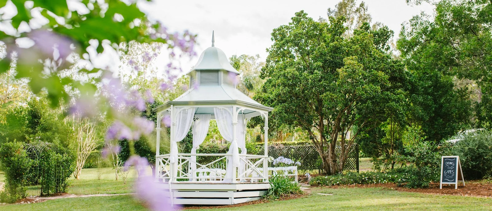 Woodford Gardens &mdash; garden wedding venue at Woodford, Queensland