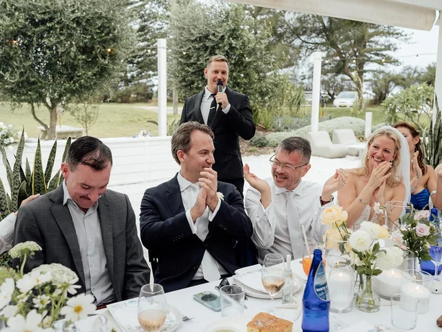 DJ Joe Barrs wedding photo 4
