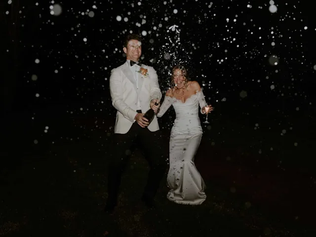 Unity Entertainment wedding photo 9