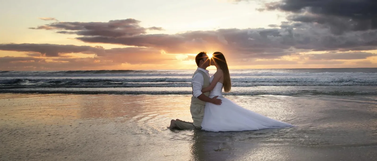 Artistique Wedding Photography, Central Coast wedding photographer