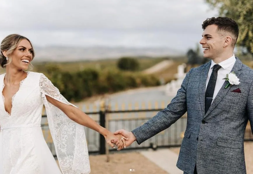 1837 Barossa — the couple in the vineyard