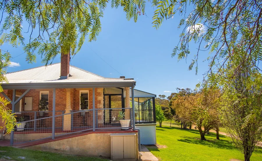 Longview Vineyard — the homestead, part of the on-site accommodation