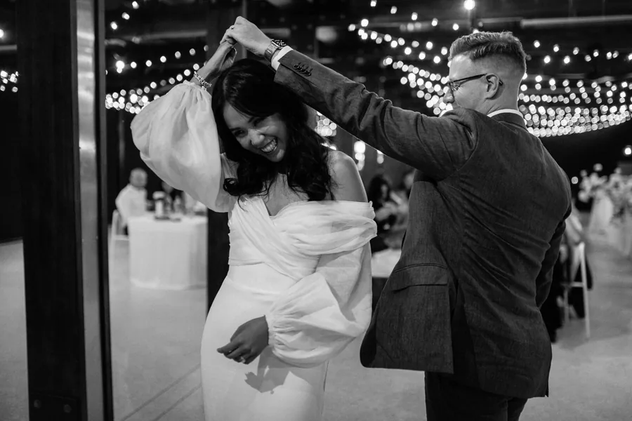 Mitolo &mdash; the first dance under the festoon lights