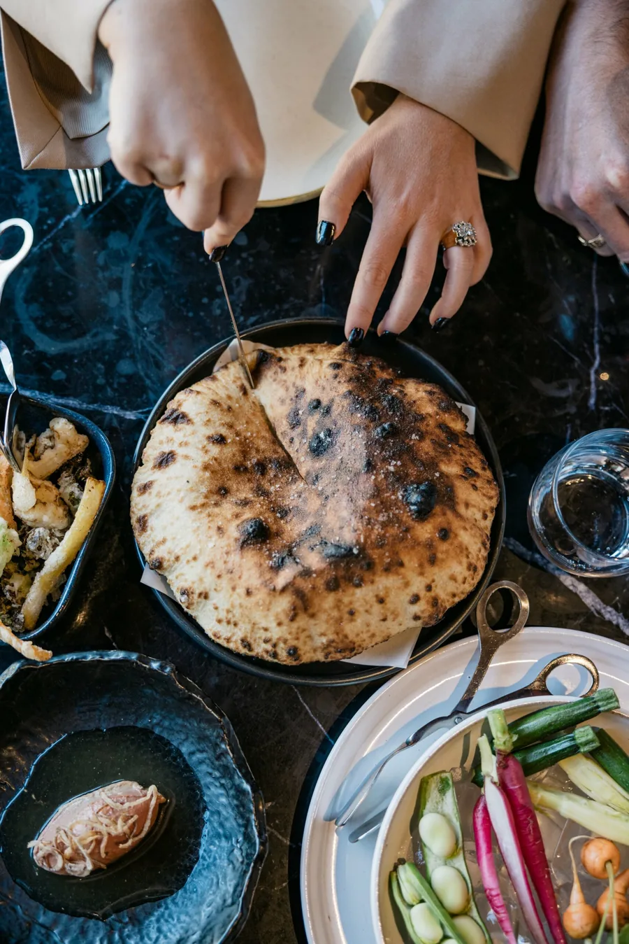 Mitolo &mdash; shared plates at the table