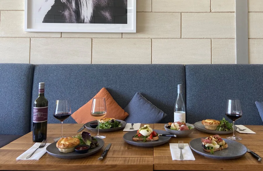 Parker Coonawarra Estate &mdash; dining in the cellar door