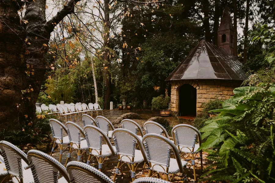 The Manor Basket Range &mdash; ceremony seating at the chapel
