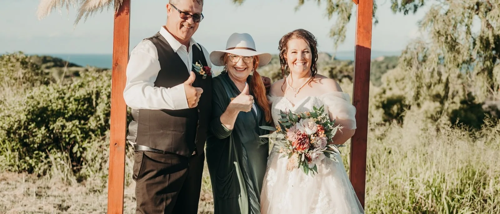 Ceremonies by Deesign, Capricorn Coast wedding celebrant