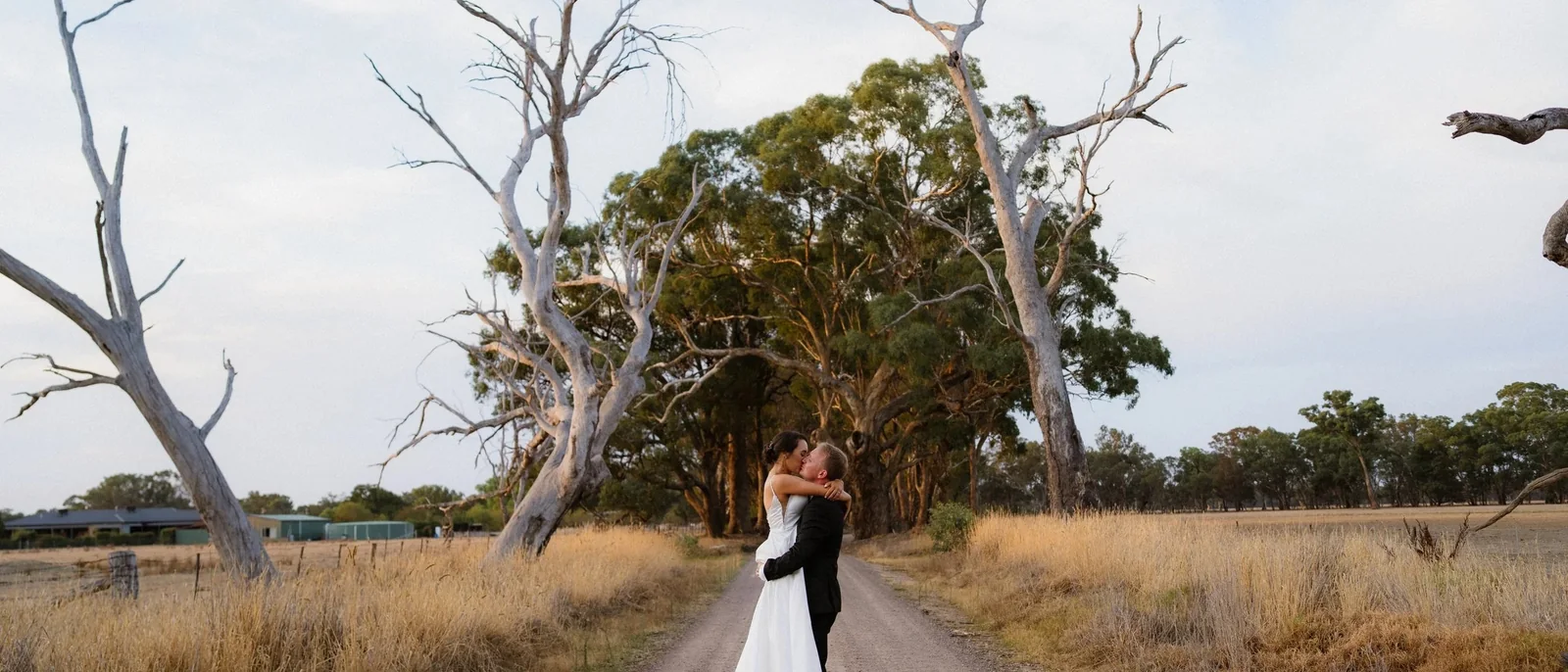 Colcheedas Photography, Macedon Ranges wedding photographer