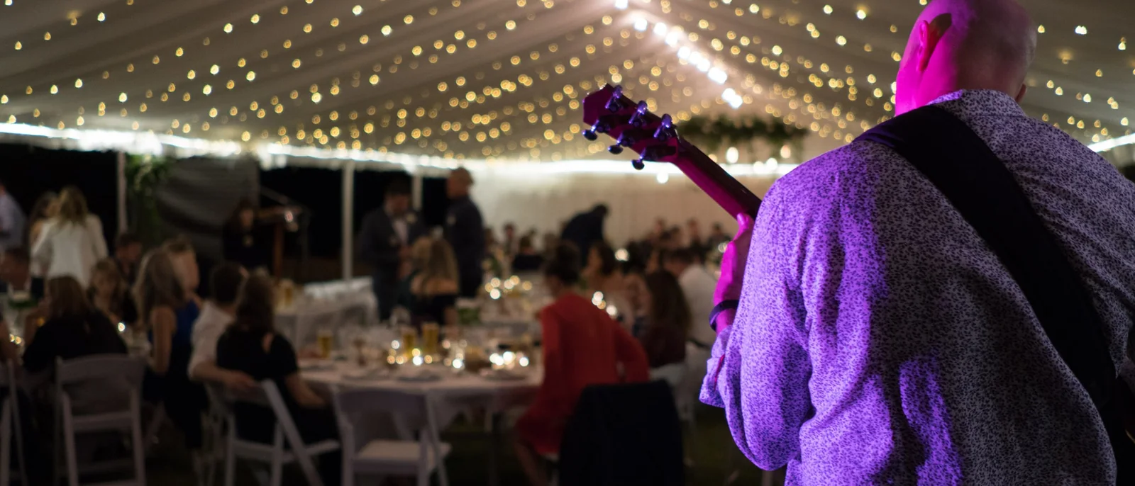Russell Harris Entertainment, Brisbane wedding singer, dj + mc