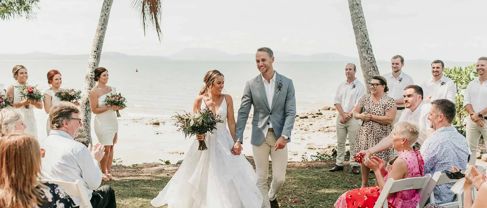Lizzy Hannaford Photography, Cairns wedding photographer