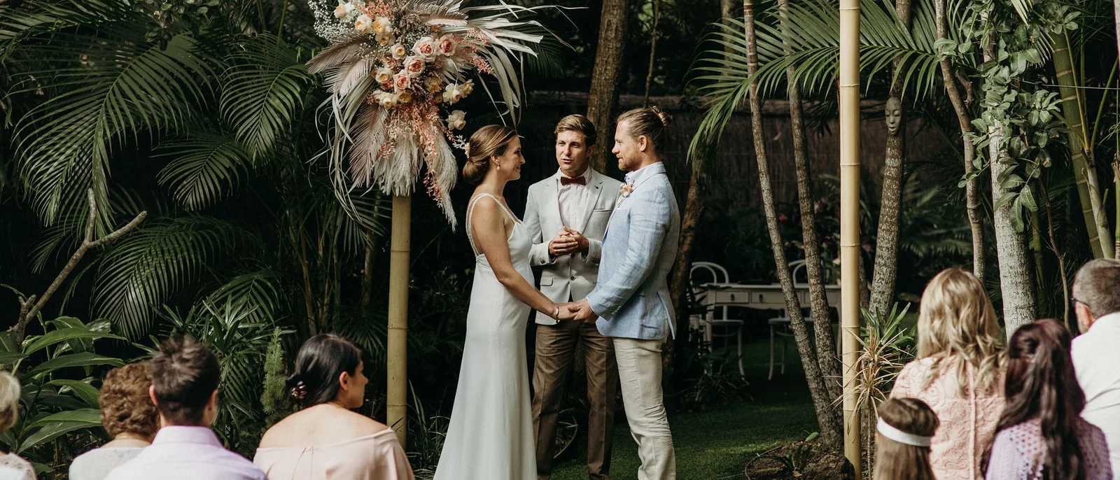 Barefoot at Broken Head, Byron Bay wedding venue